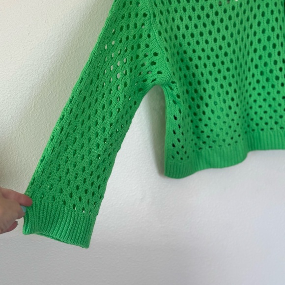 DIVIDED H&M Lime Green Soft Open Knit Crochet Crop Sweater Wide Sleeve S NEW - Picture 6 of 11